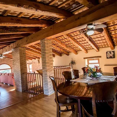 Villa Catalunya Casas Captivating In The Vineyard Close To Sitges *